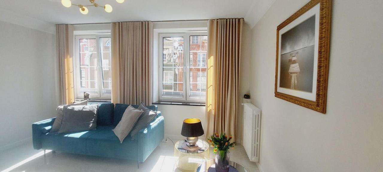 Central Apartments Astoria 1 กดัญสก์ ภายนอก รูปภาพ