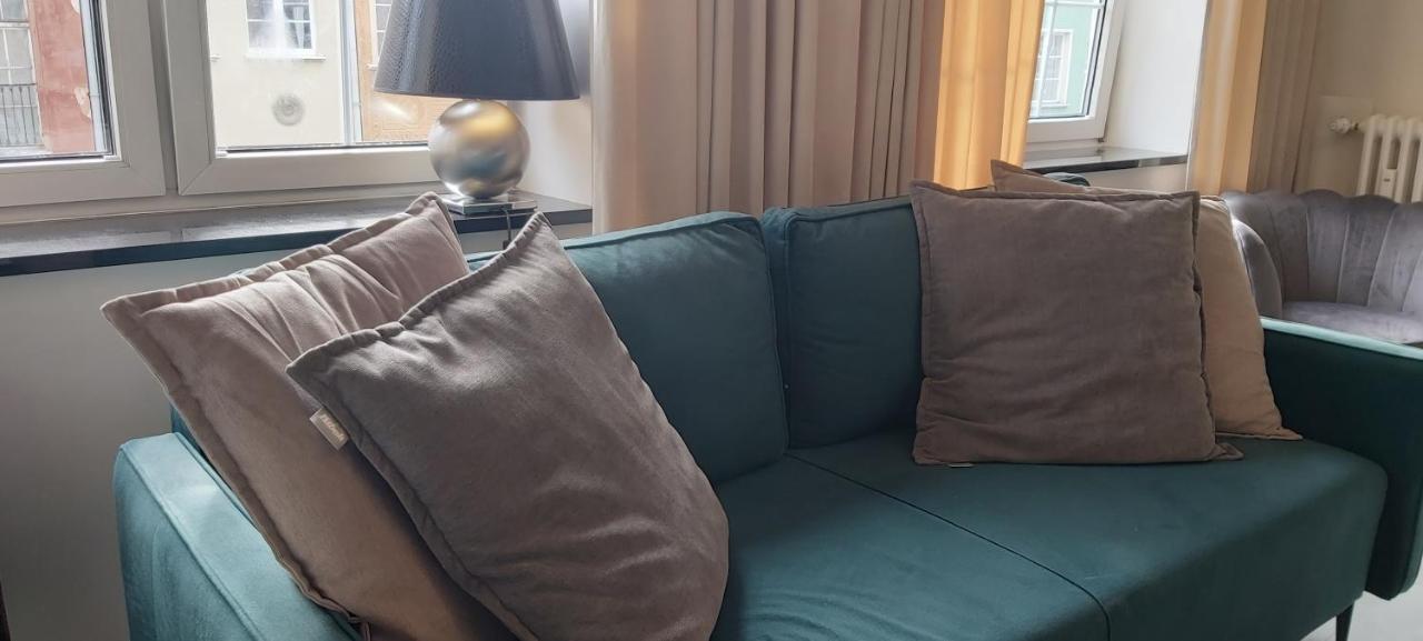 Central Apartments Astoria 1 กดัญสก์ ภายนอก รูปภาพ